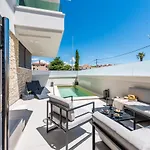 Luxury Apartment Luna With Private, Heated Pool